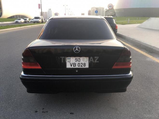 Mercedes C 230 1997, 266,767 km - 2.3 l - Bakı
