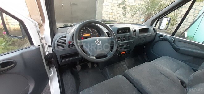 Mercedes Sprinter 516 2004, 106,000 km - 2.7 l - Zaqatala