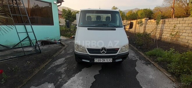 Mercedes Sprinter 516 2004, 106,000 km - 2.7 l - Zaqatala