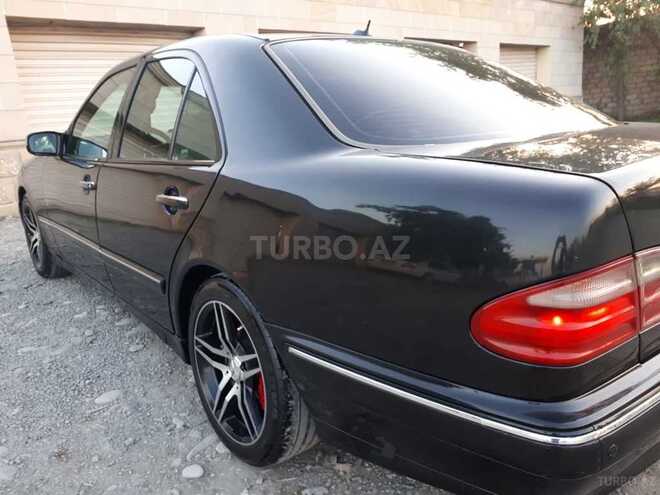 Mercedes E 320 2001, 177,777 km - 3.2 l - Kürdəmir