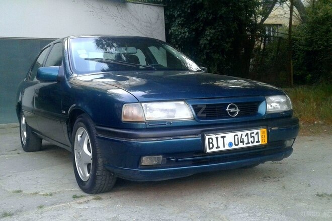 Opel Vectra 1994, 240,000 km - 2.0 л - Bakı