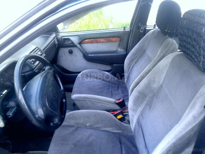 Opel Vectra 1994, 240,000 km - 2.0 л - Bakı