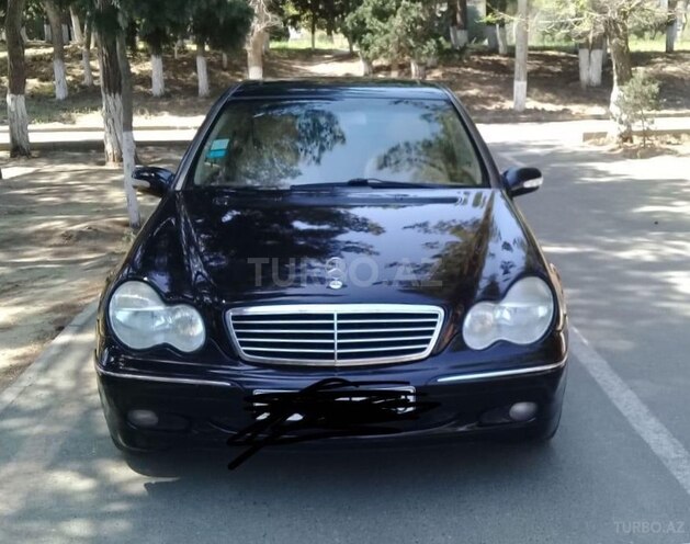 Mercedes C 240 2002, 240,000 km - 2.6 l - Sumqayıt