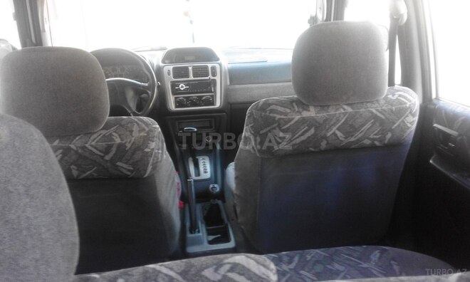 Mitsubishi Pajero io 1998, 270,000 km - 2.0 l - Gəncə