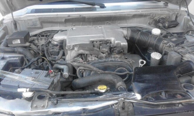 Mitsubishi Pajero io 1998, 270,000 km - 2.0 l - Gəncə