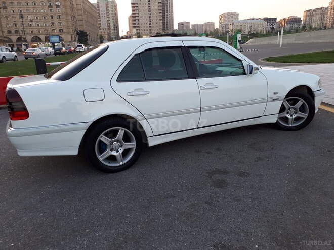 Mercedes C 200 1999, 300,200 km - 2.0 л - Bakı