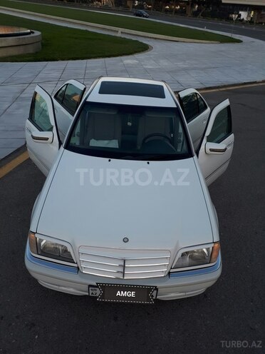 Mercedes C 200 1999, 300,200 km - 2.0 л - Bakı