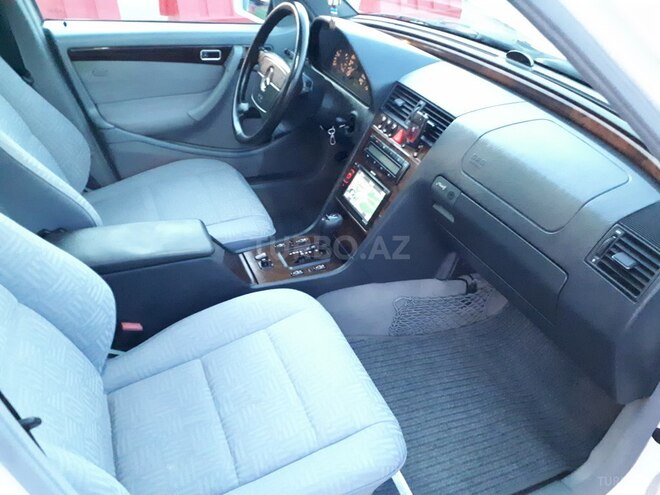 Mercedes C 200 1999, 300,200 km - 2.0 л - Bakı