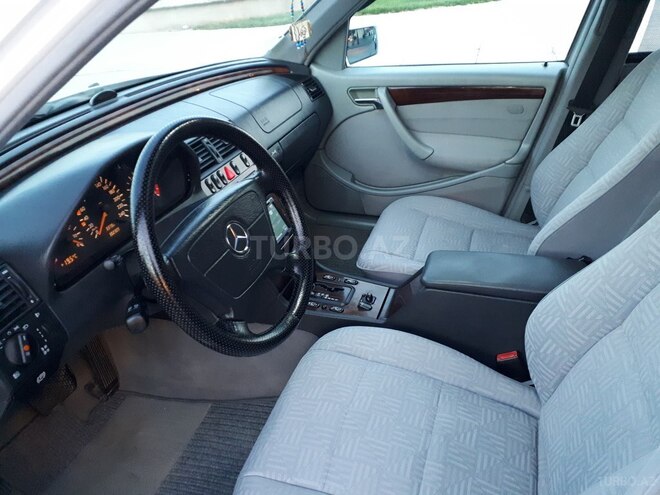 Mercedes C 200 1999, 300,200 km - 2.0 л - Bakı