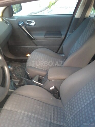 Renault Megane 2006, 237,000 km - 1.9 l - Bakı