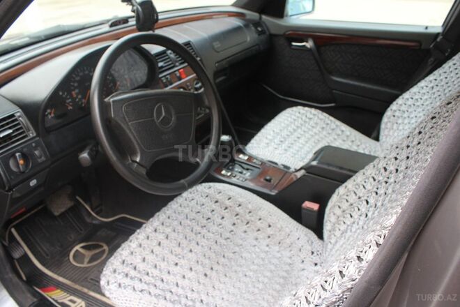 Mercedes C 180 1995, 270,285 km - 1.8 l - Bakı