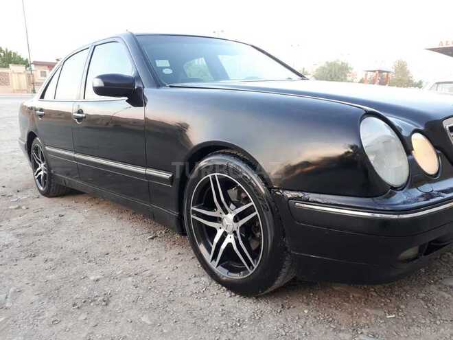 Mercedes E 320 2001, 180,000 km - 3.2 l - Kürdəmir