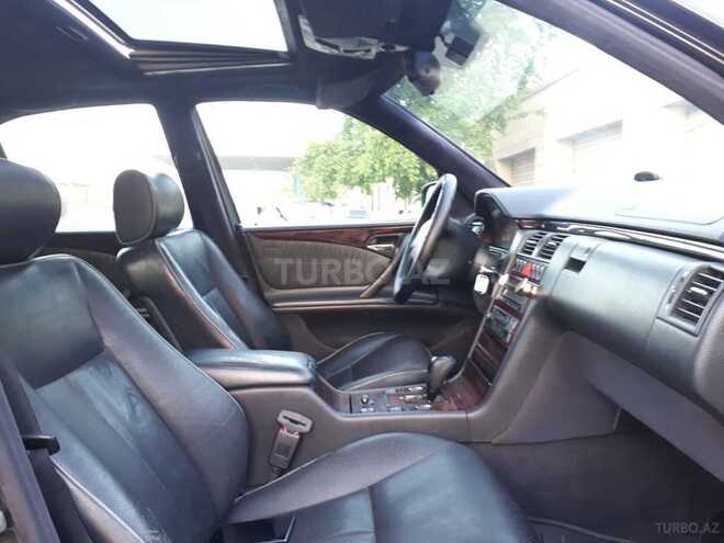 Mercedes E 320 2001, 180,000 km - 3.2 l - Kürdəmir