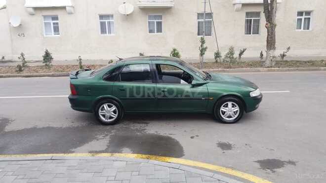 Opel Vectra 1995, 258,698 km - 1.8 л - Sumqayıt