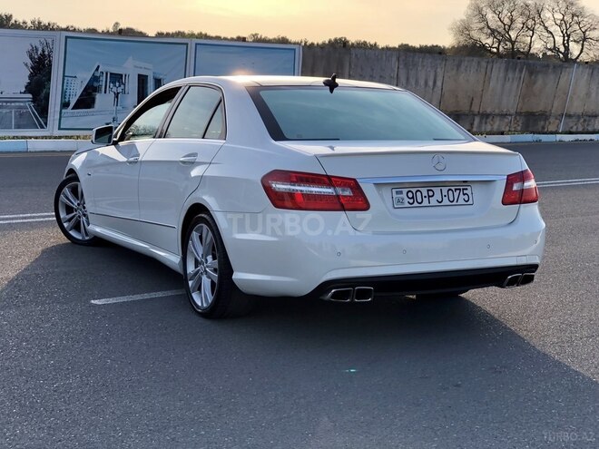 Mercedes E 350 2010, 98,000 km - 3.5 л - Bakı
