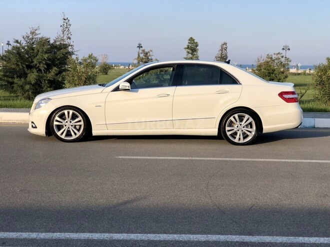 Mercedes E 350 2010, 98,000 km - 3.5 л - Bakı
