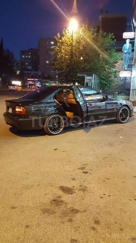 BMW 525 2000, 187,000 km - 2.5 l - Bakı