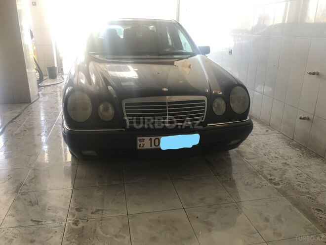 Mercedes E 280 1996, 275,000 km - 2.4 l - Bakı