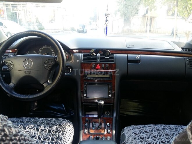 Mercedes E 280 2000, 363,000 km - 2.8 l - Bakı