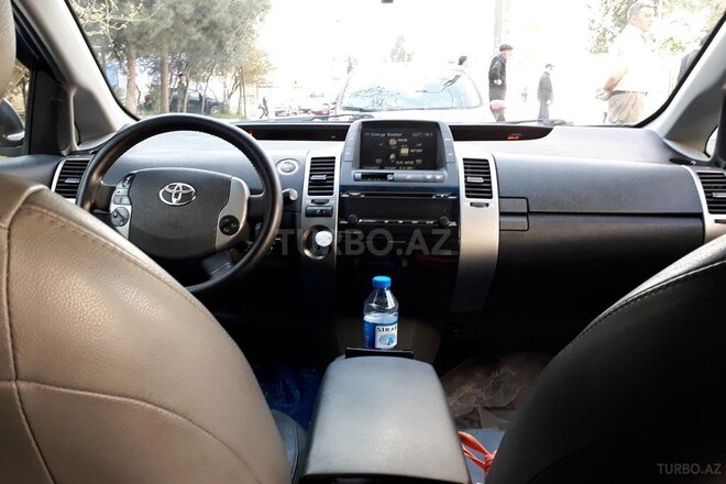 Toyota Prius 2008, 132,000 km - 1.5 л - Bakı