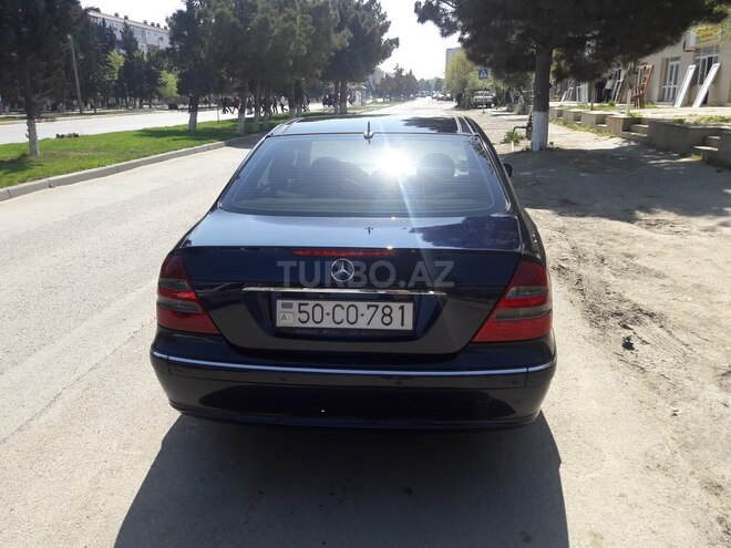 Mercedes E 220 2002, 430,000 km - 2.2 л - Sumqayıt