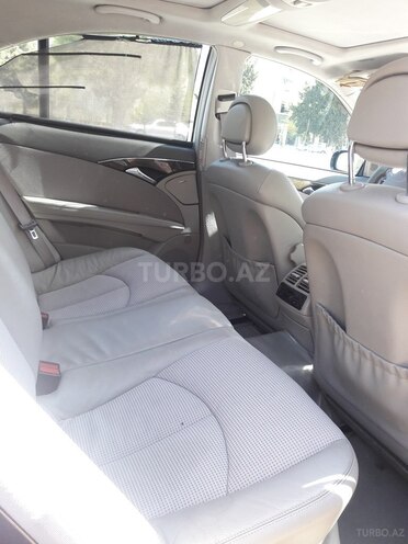 Mercedes E 220 2002, 430,000 km - 2.2 л - Sumqayıt