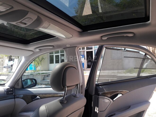 Mercedes E 220 2002, 430,000 km - 2.2 л - Sumqayıt