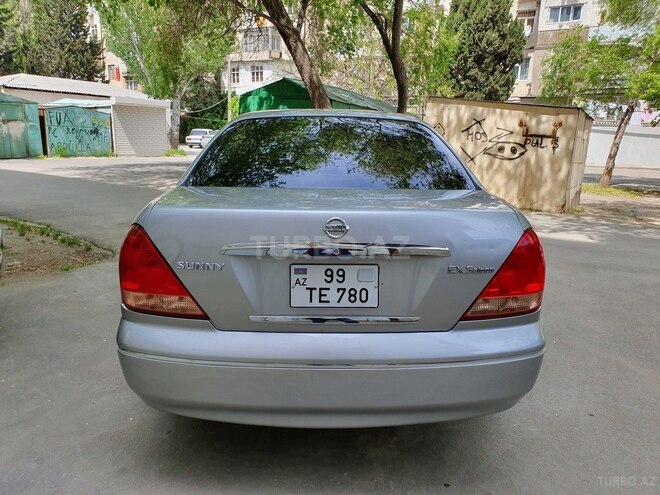 Nissan Sunny 2005, 214,000 km - 1.3 l - Bakı