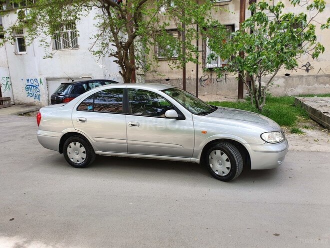Nissan Sunny 2005, 214,000 km - 1.3 l - Bakı