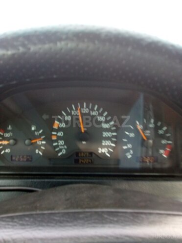 Mercedes C 180 1997, 314,000 km - 1.8 л - Bakı