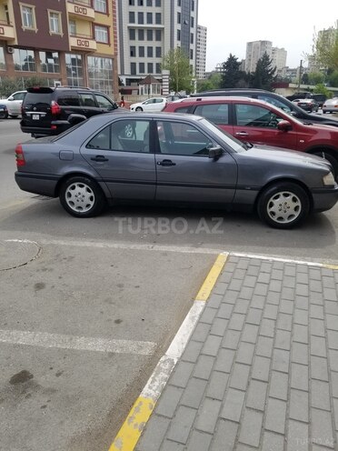 Mercedes C 180 1996, 263,000 km - 1.8 л - Bakı