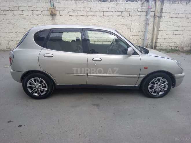 Nissan March 1999, 132,000 km - 1.0 л - Bakı