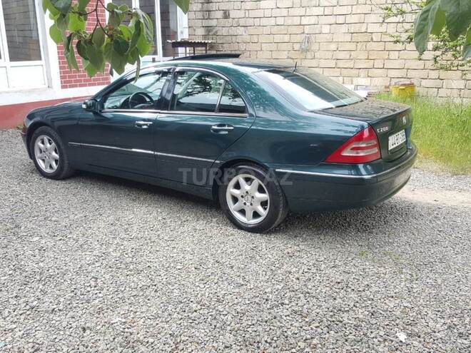 Mercedes C 200 2001, 298,000 km - 2.0 l - Masallı