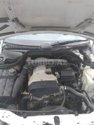 Mercedes C 200 1997, 332,000 km - 2.0 л - Bakı
