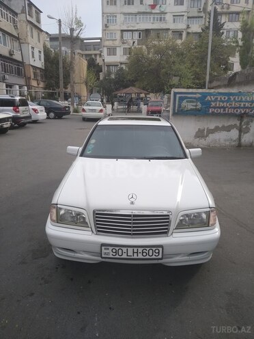 Mercedes C 200 1997, 332,000 km - 2.0 л - Bakı