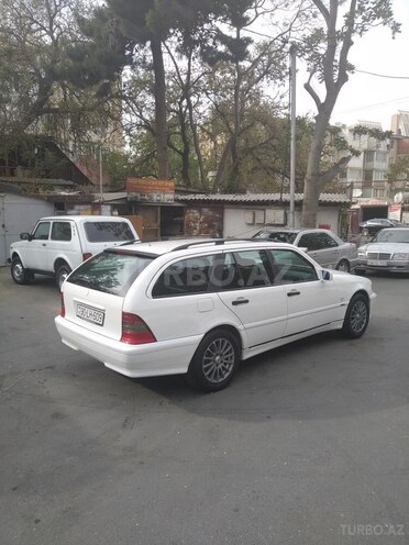 Mercedes C 200 1997, 332,000 km - 2.0 л - Bakı