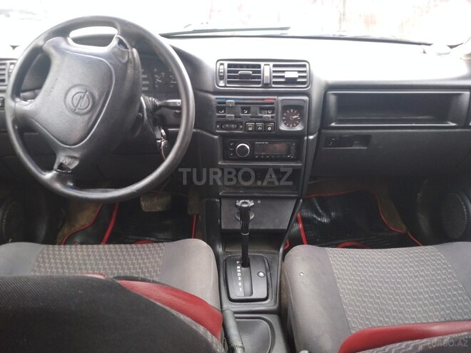 Opel Vectra 1993, 238,000 km - 2.0 l - Bakı