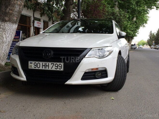Volkswagen Passat CC 2010, 17,000 km - 2.0 l - Göyçay