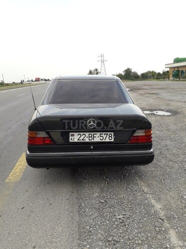 Mercedes E 250 1993, 460,000 km - 2.5 l - Bakı