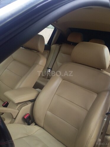 Volkswagen Passat 2004, 330,000 km - 1.8 l - Bakı
