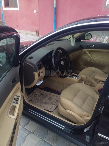 Volkswagen Passat 2004, 330,000 km - 1.8 l - Bakı