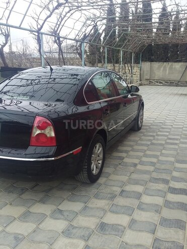 Volkswagen Passat 2004, 330,000 km - 1.8 l - Bakı