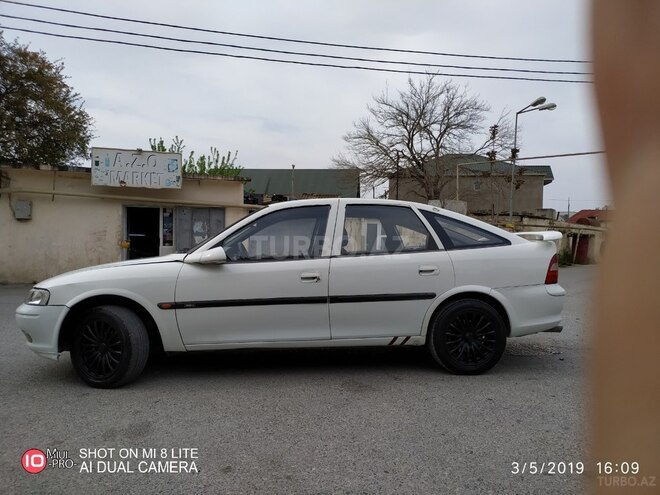 Opel Vectra 1998, 480,000 km - 1.8 л - Bakı