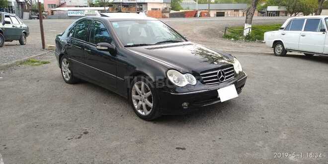 Mercedes C 230 2004, 1,930,002 km - 2.3 l - Zaqatala