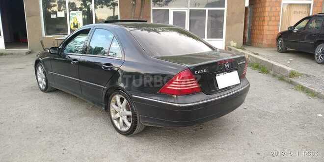 Mercedes C 230 2004, 1,930,002 km - 2.3 l - Zaqatala