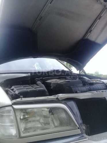 Mercedes C 180 1994, 492,822 km - 1.8 l - Quba
