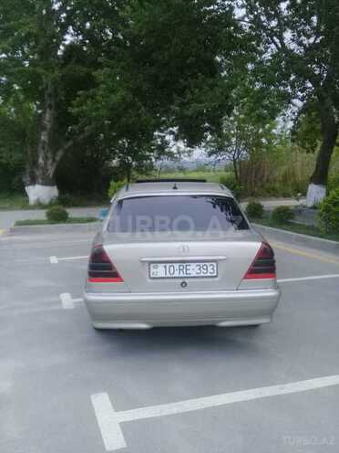 Mercedes C 180 1994, 492,822 km - 1.8 l - Quba