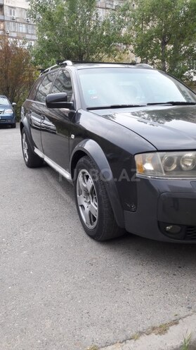 Audi A6 allroad 2002, 207,415 km - 2.7 l - Bakı