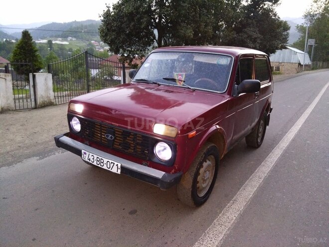 LADA (VAZ) Niva 1991, 456,236 km - 1.7 l - Lerik