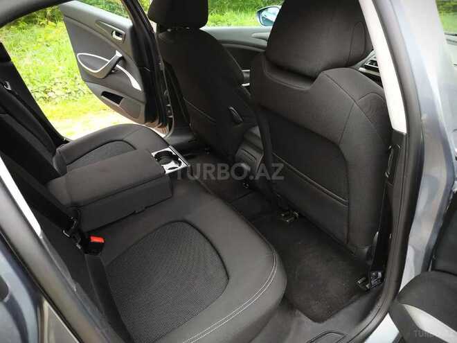 Citroen C5 2009, 263,000 km - 1.6 l - Bakı